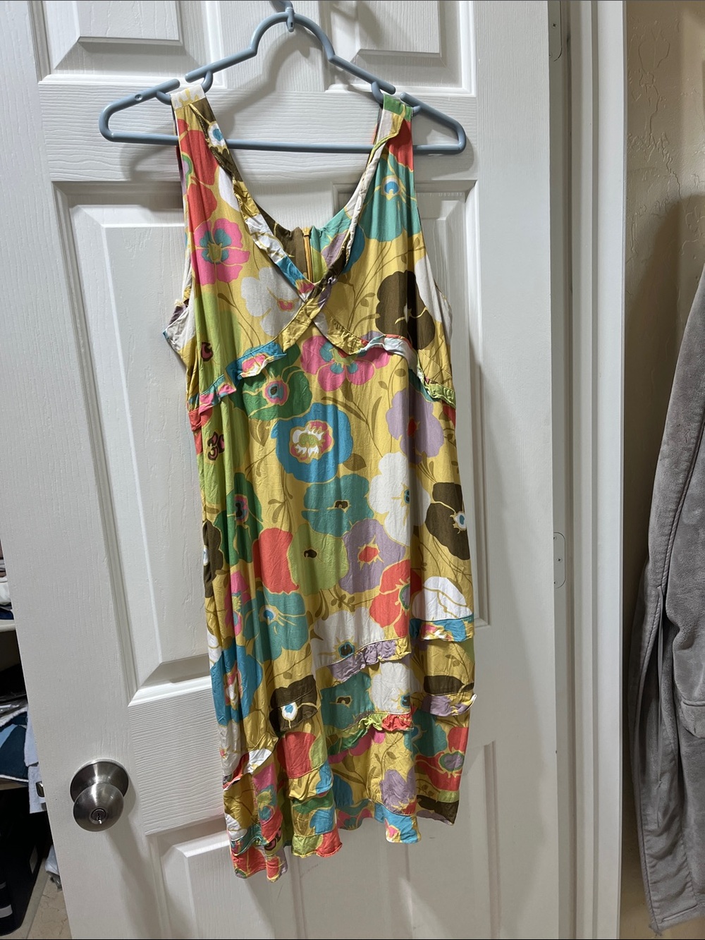 Sleeveless Floral Midi Dress in Mustard Multi